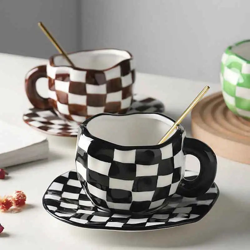 250ml Black and White Alternat - Alternative To Coffee And Tea recension och pris